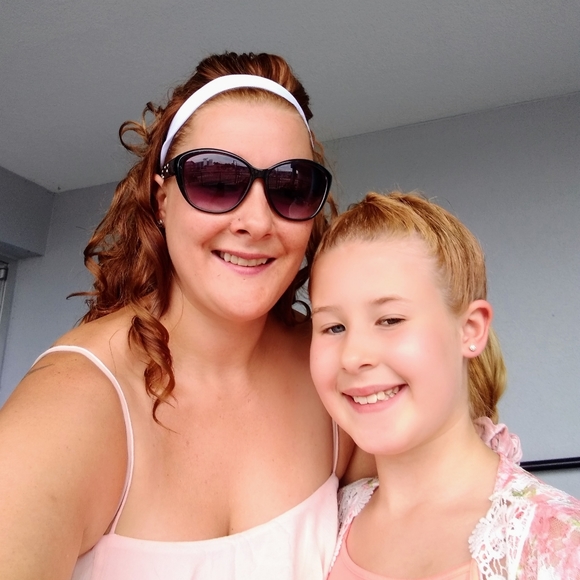 Meet your Posher, jess - Picture 2 of 16